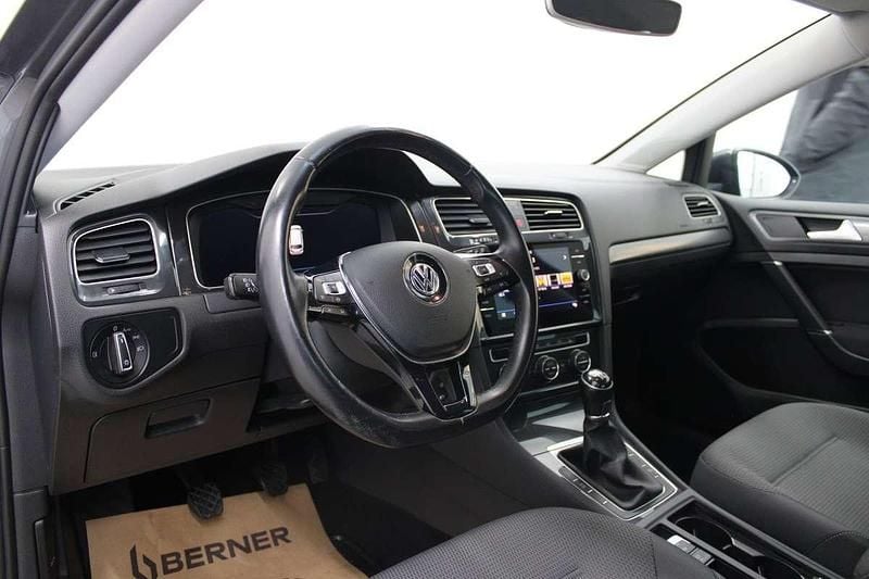 Gebraucht VW Golf VII 116 PS (85 kW) 2020 Dunkelgrau  metallic Kombi