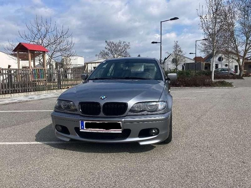 Gebraucht BMW 318 116 PS (85 kW) 2004 Grau Limousine