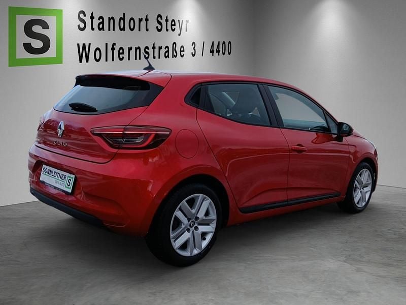 Gebraucht Renault Clio V Zen 91 PS (66 kW) 2022 Rot Limousine