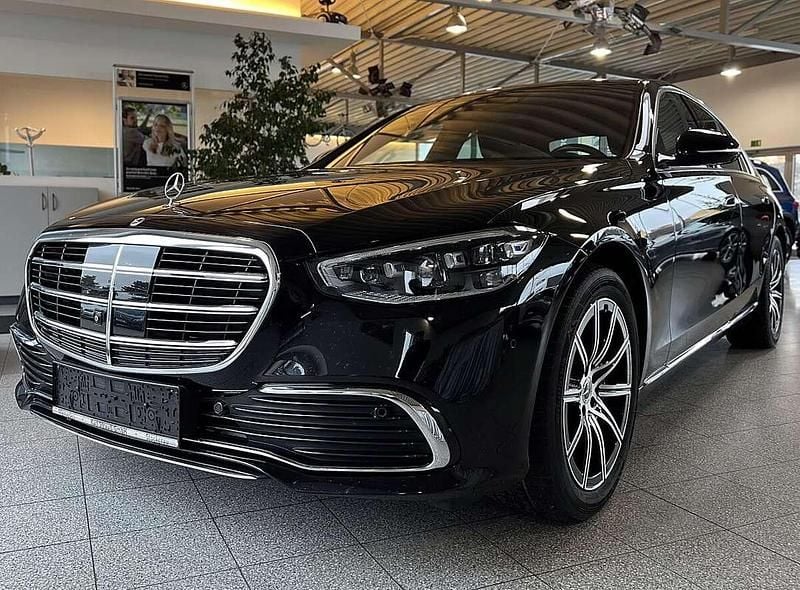Gebraucht Mercedes S500 435 PS (319 kW) 2023 Schwarz Limousine