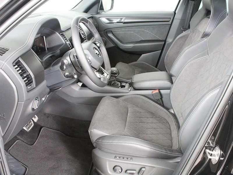 Gebraucht Skoda Kodiaq SportLine 200 PS (147 kW) 2023 Schwarz  metallicperleffektno SUV