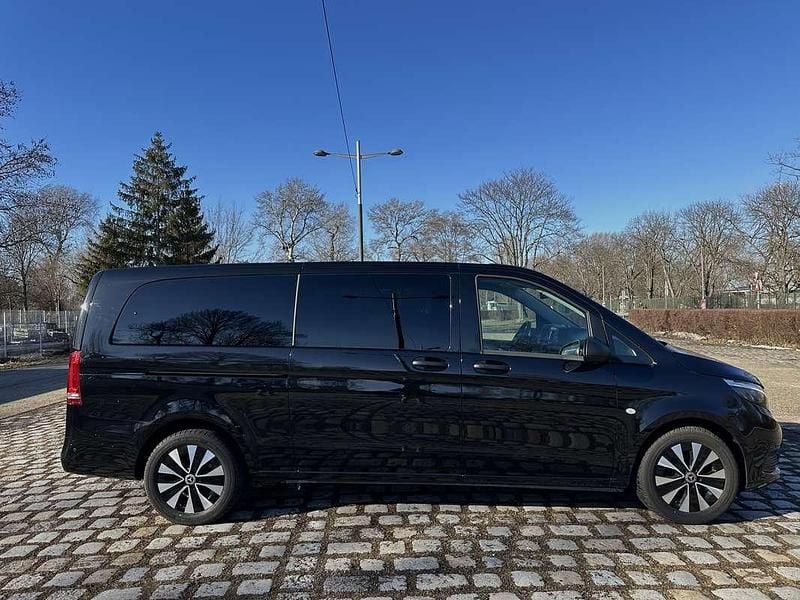 Gebraucht Mercedes Vito 163 PS (119 kW) 2022 Van