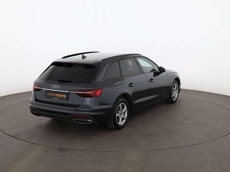 Gebraucht Audi A4 Design 163 PS (119 kW) 2020 Grau Kombi