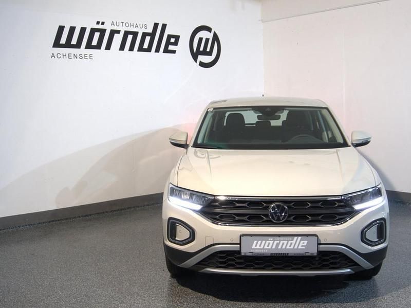 Gebraucht VW T-Roc 116 PS (85 kW) 2024 Grau SUV