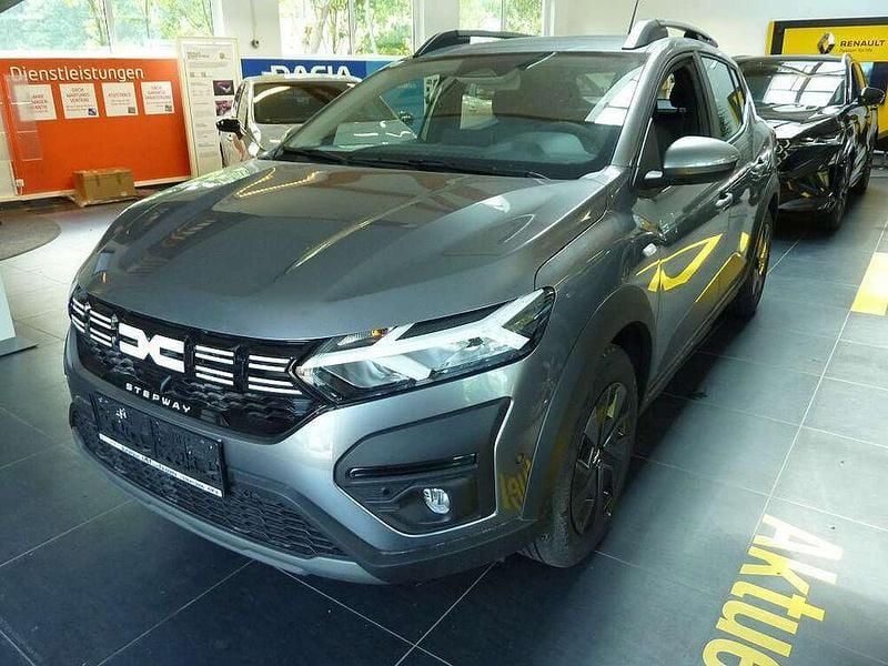 Neu 2025 Dacia Sandero Expression Kleinwagen | € 17.990 (Fairer Preis) - Bild 1/4