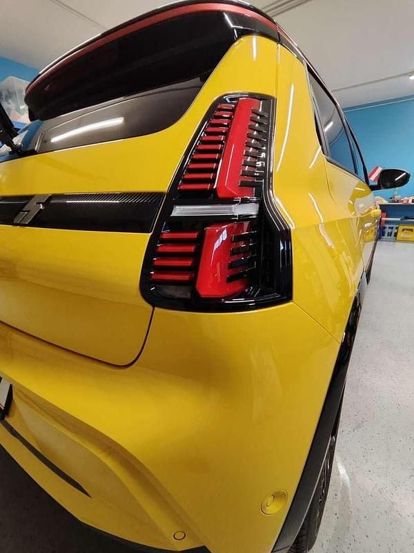 Gebraucht Renault R5 Iconic 110 kW (150 PS) 2024 Gelb Kleinwagen