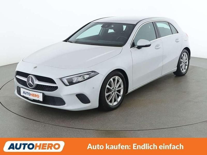 Weiß Gebraucht 2019 Mercedes A220 Progressive Kleinwagen | € 25.590 (Fairer Preis) - Bild 1/3