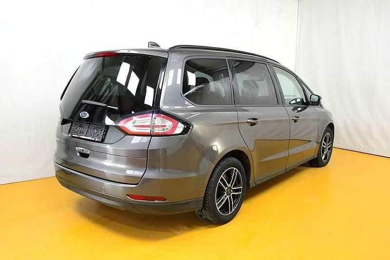 Gebraucht Ford Galaxy Trend 150 PS (110 kW) 2021 Grau Van / Kleinbus