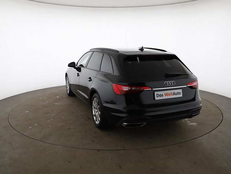 Gebraucht Audi A4 150 PS (110 kW) 2022 Schwarz  metallic Kombi