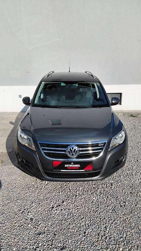 Grau Gebraucht 2010 VW Tiguan SUV | € 9.700 (Fairer Preis) - Bild 1/4