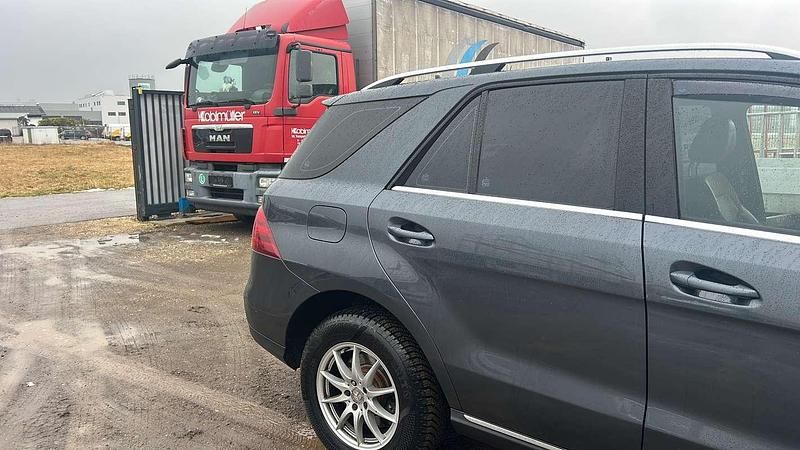 Gebraucht Mercedes GLE250 204 PS (150 kW) 2016 SUV