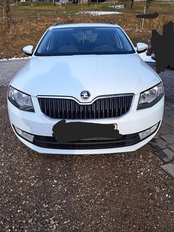 Gebraucht Skoda Octavia Ambition 110 PS (80 kW) 2017 Weiß Kombi