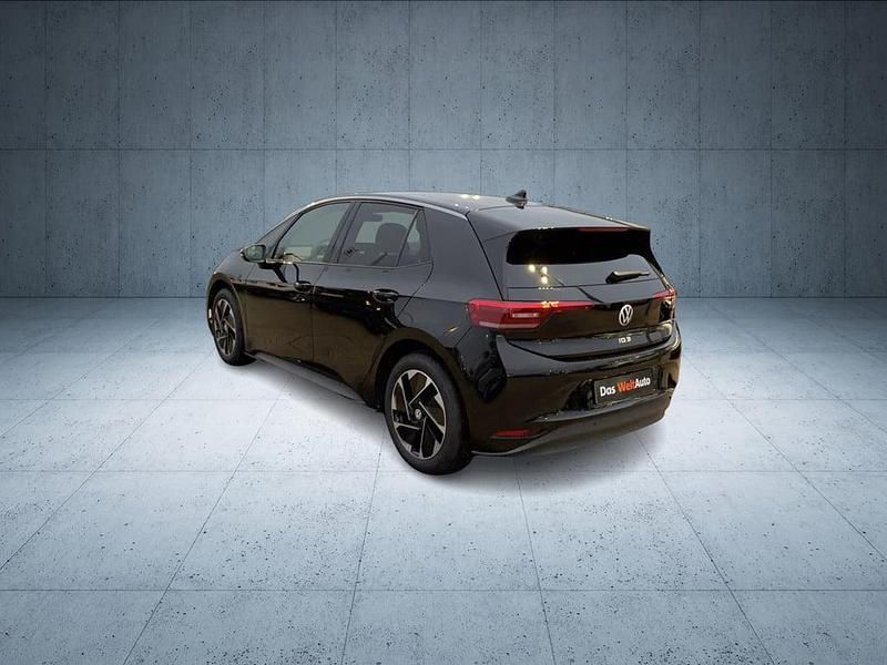 Gebraucht VW ID.3 Pure 125 kW (170 PS) 2025 Schwarz  metallic Kleinwagen