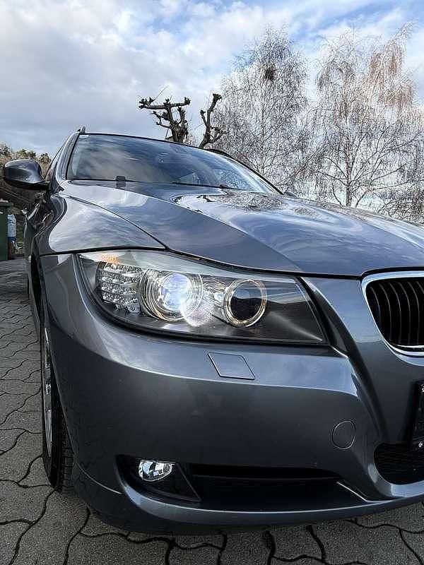 Gebraucht BMW 318 Advantage 143 PS (105 kW) 2008 Kombi