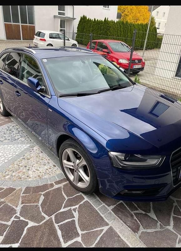 Gebraucht Audi A4 190 PS (139 kW) 2013 Kombi