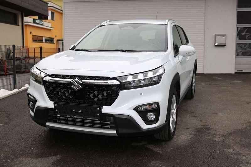 Weiß Gebraucht 2024 Suzuki SX4 S-Cross GL SUV | € 25.990 (Fairer Preis) - Bild 1/4