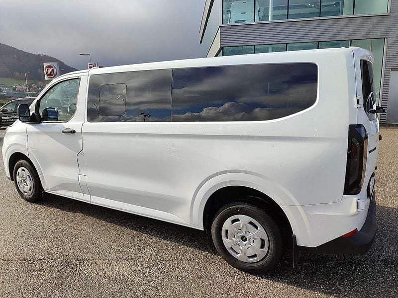 Gebraucht Ford Transit Custom Trend 170 PS (125 kW) 2025 Weiß Kombi