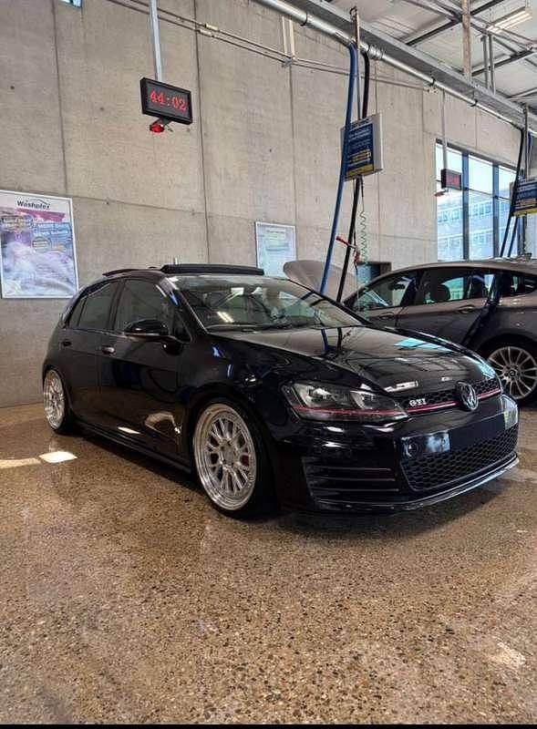 Gebraucht VW Golf VII GTI 230 PS (169 kW) 2013 Schwarz Limousine