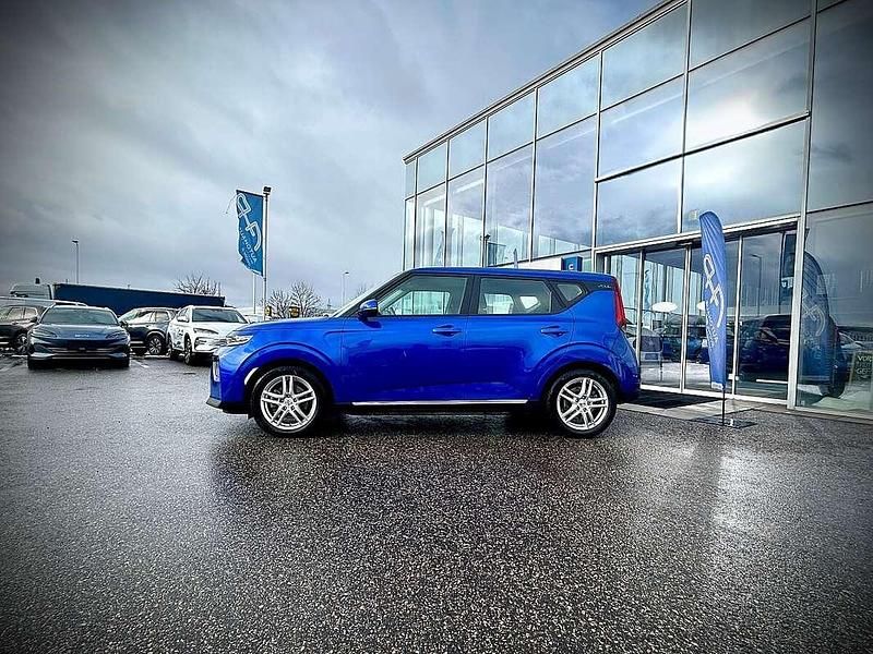 Gebraucht Kia Soul Silver 150 kW (204 PS) 2022 Blau SUV