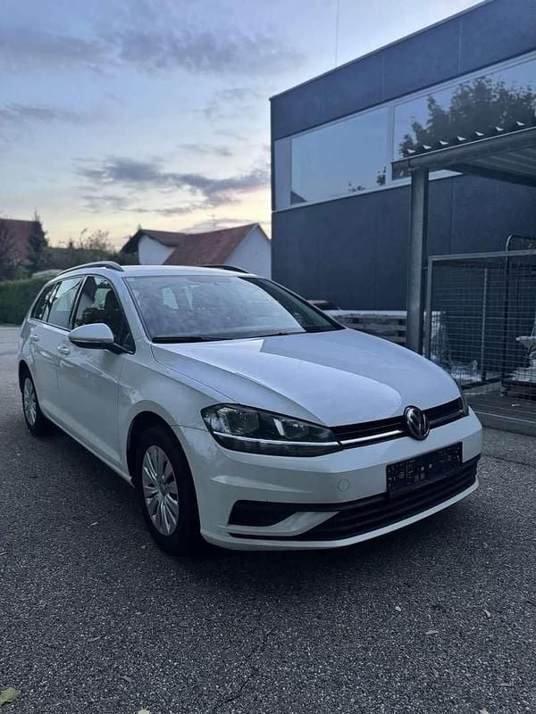 Gebraucht 2019 VW Golf VII Limousine | € 9.100 (Guter Preis) - Bild 1/4