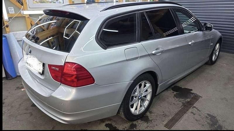 Gebraucht BMW 320 136 PS (100 kW) 2012 Kombi