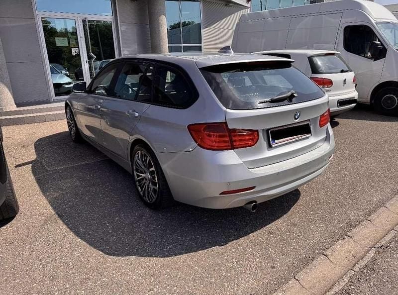 Gebraucht BMW 318 143 PS (105 kW) 2013 Kombi