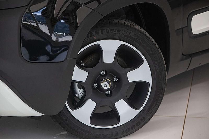 Gebraucht Fiat Panda 69 PS (50 kW) 2024 Schwarz Kleinwagen