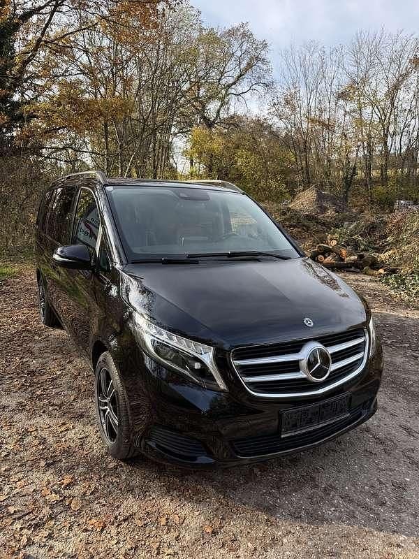 Gebraucht 2018 Mercedes E250 Kombi | € 63.990 - Bild 1/4