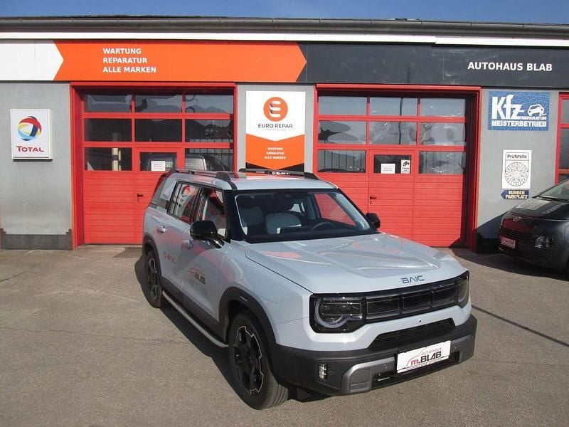 Gebraucht Baic BJ30 280 PS (205 kW) 2025 Blau SUV