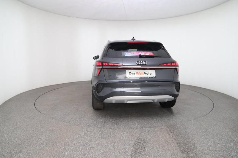 Neu Audi Q3 150 PS (110 kW) 2026 Dunkelgrau  metallic SUV