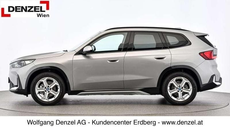 Gebraucht BMW iX1 Shadowline 150 kW (204 PS) 2024 Silber SUV