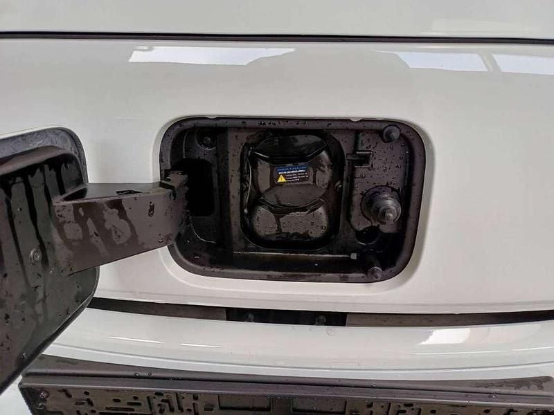 Neu Leapmotor T03 69 kW (95 PS) 2025 Weiß Kleinwagen