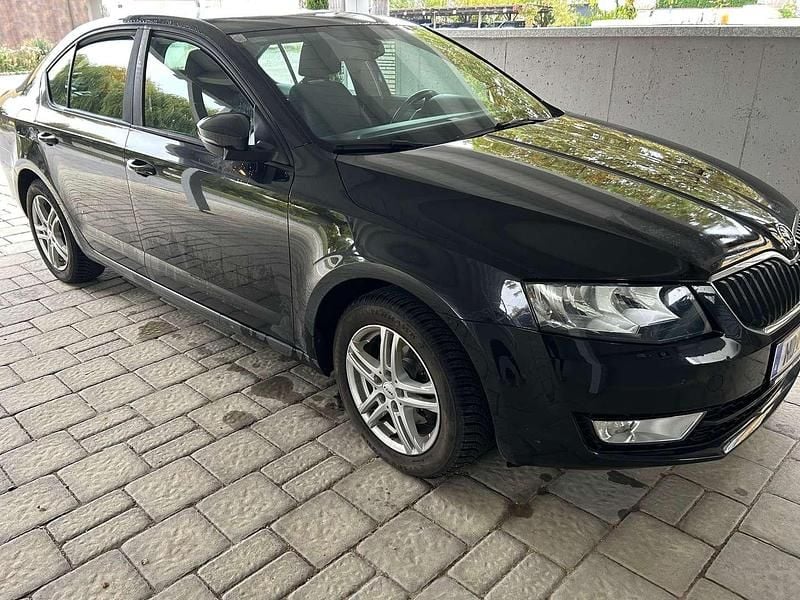 Gebraucht Skoda Octavia Active 105 PS (77 kW) 2013 Schwarz Limousine