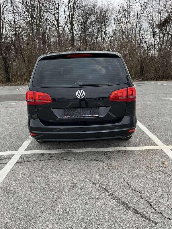 Gebraucht VW Sharan Comfortline 140 PS (102 kW) 2014 Van / Kleinbus