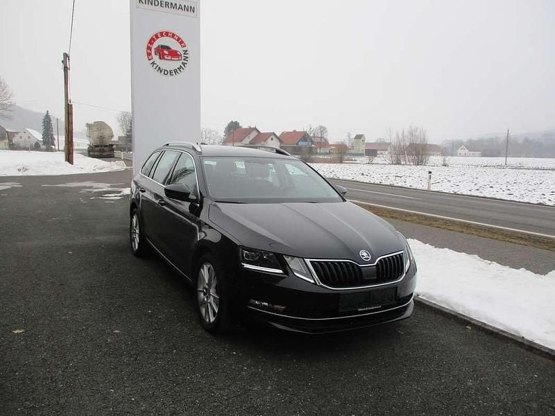 Schwarz Gebraucht 2020 Skoda Octavia Style Kombi | € 15.990 (Guter Preis) - Bild 1/4
