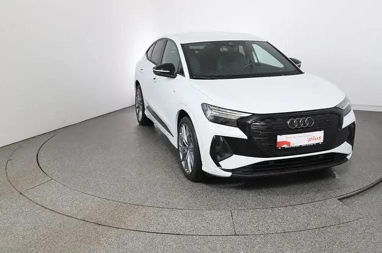 Gebraucht Audi Q4 Sportback e-tron Ambiente 219 kW (299 PS) 2022 Weiss  metallic SUV