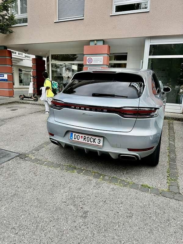 Gebraucht Porsche Macan 252 PS (185 kW) 2019 Silber SUV