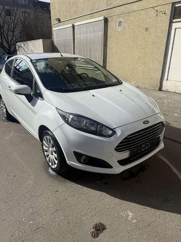 Gebraucht Ford Fiesta Ambiente 60 PS (44 kW) 2013 Kleinwagen
