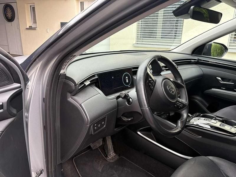 Gebraucht Hyundai Tucson 179 PS (131 kW) 2021 Silber SUV