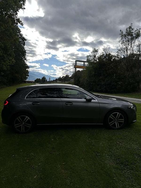 Gebraucht Mercedes A180 Style 136 PS (100 kW) 2020 Limousine