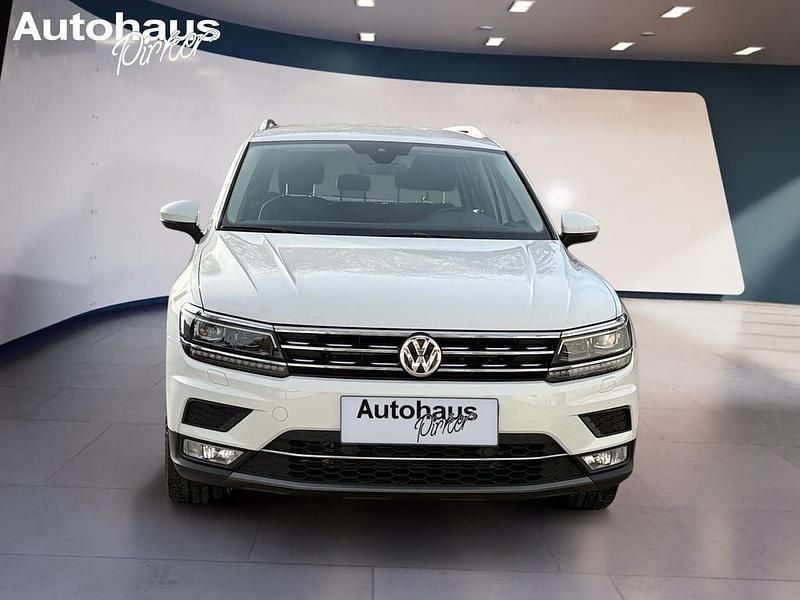 Weiss normal Gebraucht 2017 VW Tiguan Highline SUV | € 21.990 (Fairer Preis) - Bild 1/4