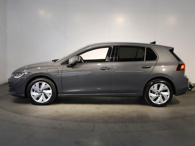 Neu VW Golf VIII 150 PS (110 kW) 2026 Limousine