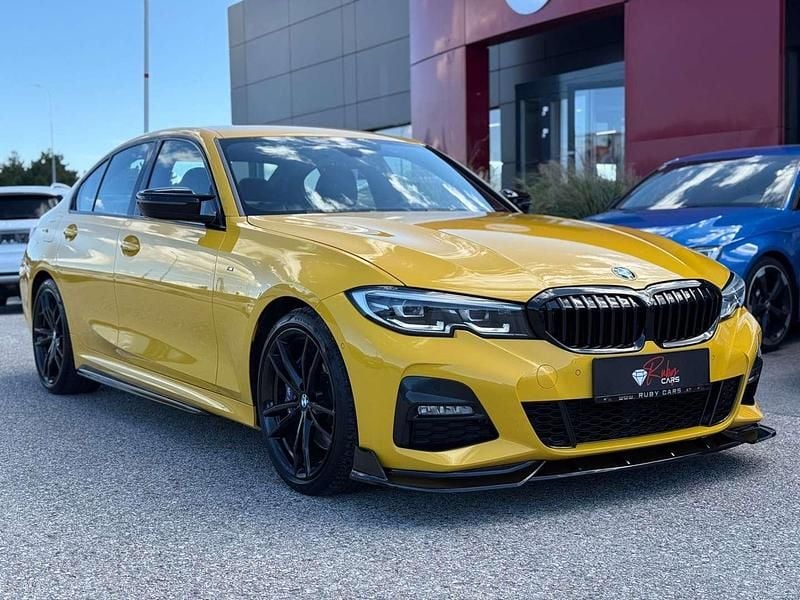 Silber Gebraucht 2020 BMW 330 M Sport Limousine | € 38.990 (Guter Preis) - Bild 1/4