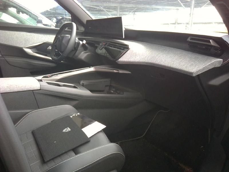 Gebraucht Peugeot 3008 GT 136 PS (100 kW) 2025 SUV