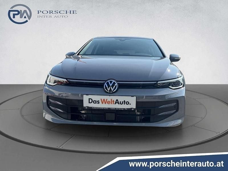 Neu VW Golf VIII 204 PS (150 kW) 2025 Grau Limousine