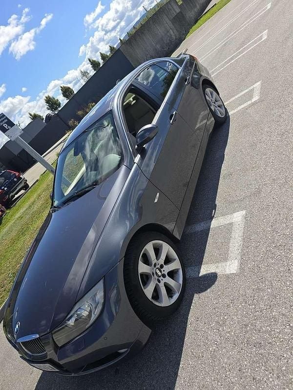 Gebraucht BMW 330 231 PS (169 kW) 2006 Limousine