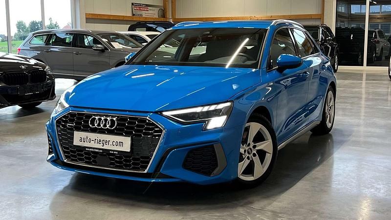 Gebraucht Audi A3 S-Line 200 PS (147 kW) 2022 Blau Limousine