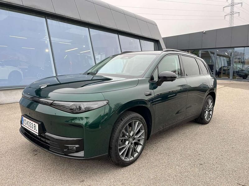 Gebraucht Leapmotor C10 218 PS (160 kW) 2025 Grün SUV