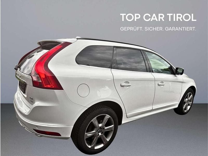 Gebraucht Volvo XC60 163 PS (119 kW) 2013 Weiß SUV