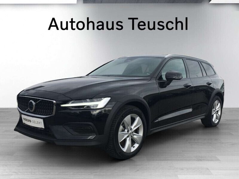 Gebraucht 2023 Volvo V60 Plus Kombi | € 51.960 - Bild 1/4